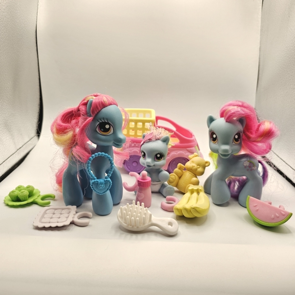 My Little Pony Rainbow Dash's Mom Rainbow Dash and Baby Rainbow Dash with Cart